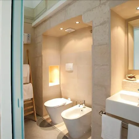 Corte Dei Francesi 4* マーリエ