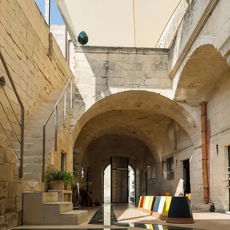Corte Dei Francesi
