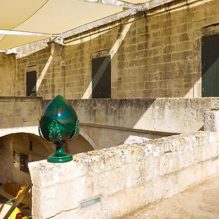 科尔特迪法兰切西酒店 马利耶