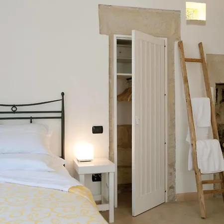 Corte Dei Francesi Hotel